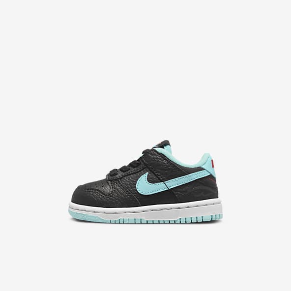Nike Dunk Low SE