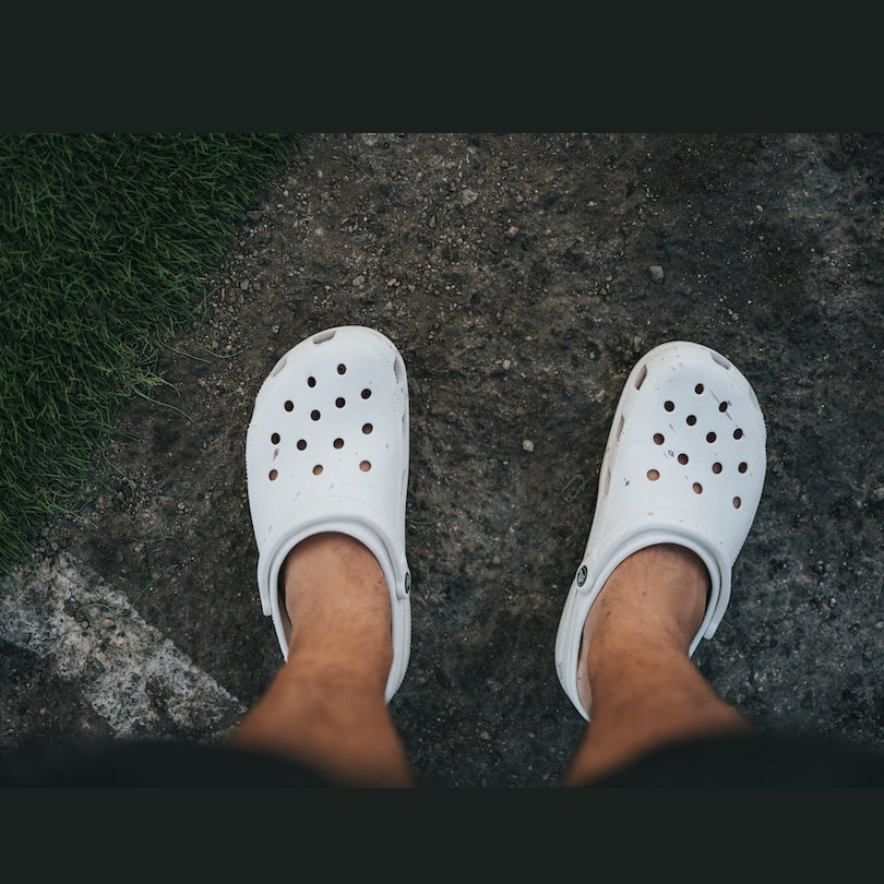 crocs