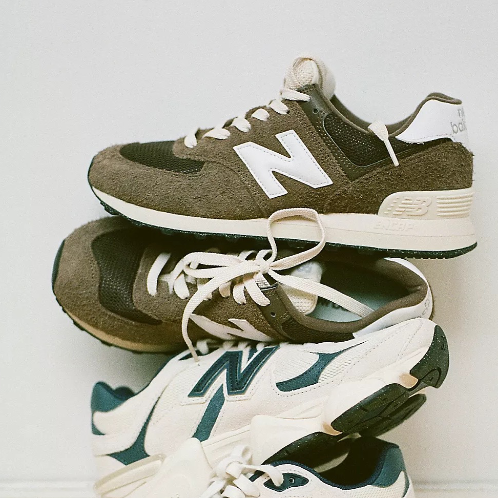 New Balance 9060 Sneakers