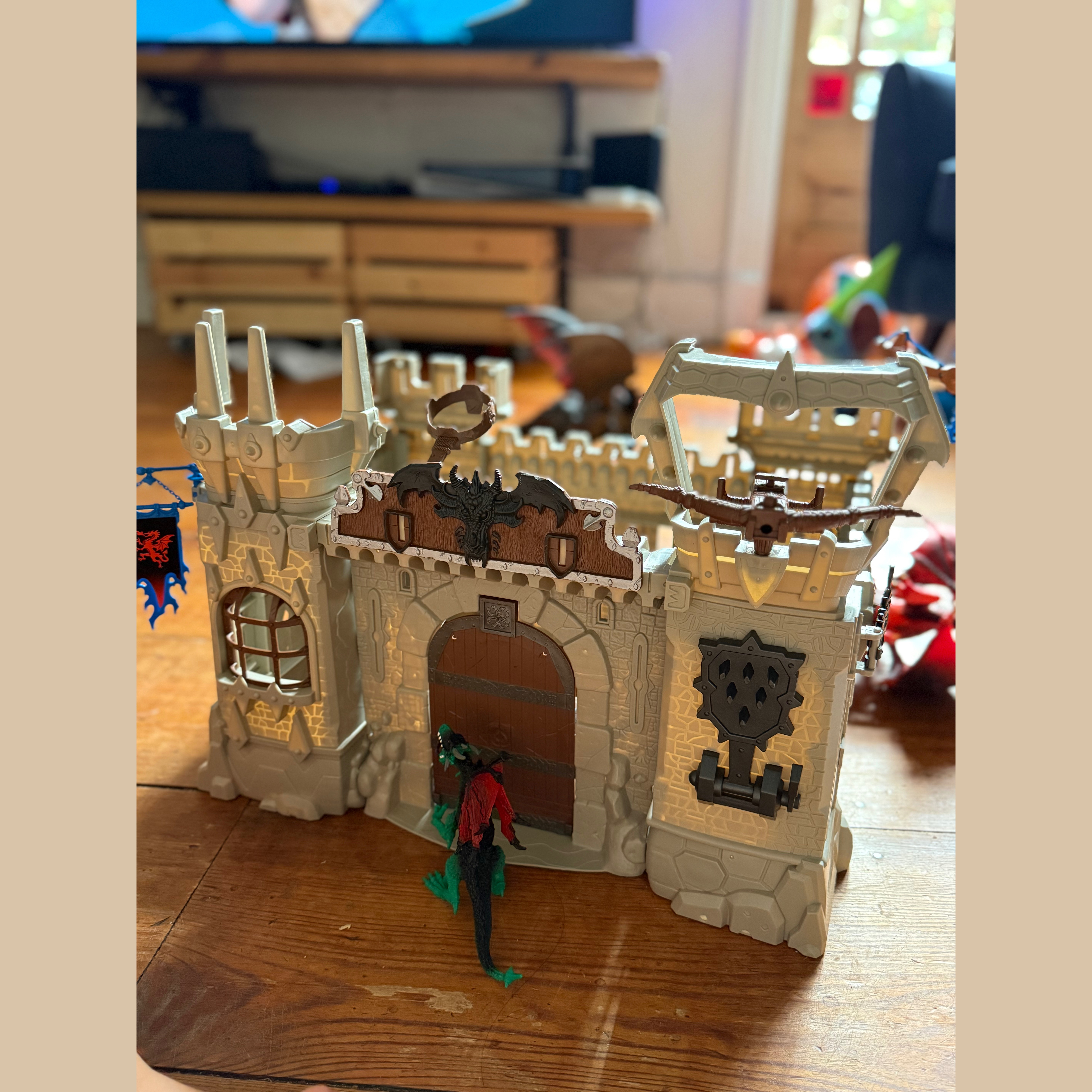 Medieval Kingdom Castle