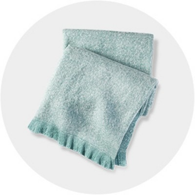Room Essentials : Bed Blankets : Target