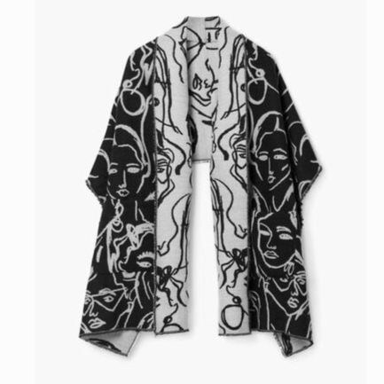 Long scarf with faces