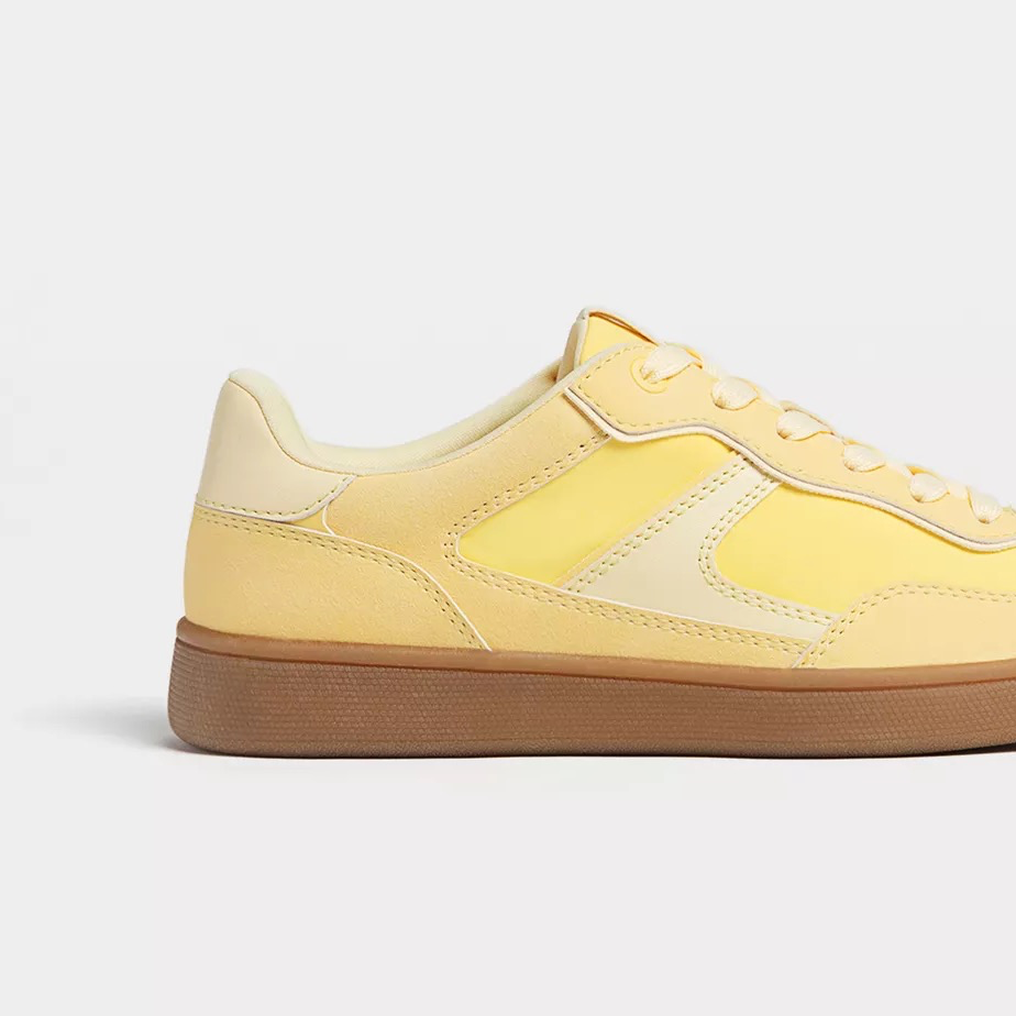 CASUAL RETRO TRAINERS