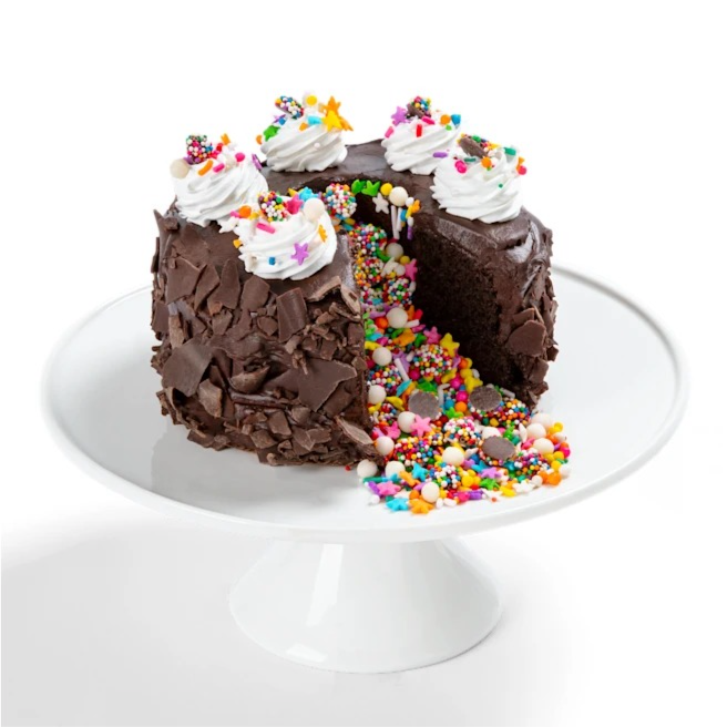 WHO'S IN MY KITCHEN? Full of Fun Chocolate Cake