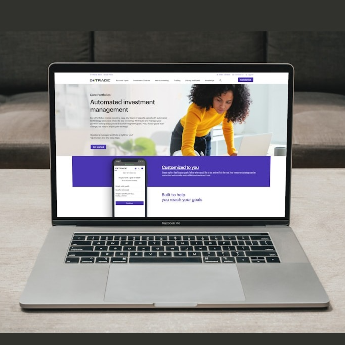 78% off! DoRoyal Website Hosting: Lifetime Subscription