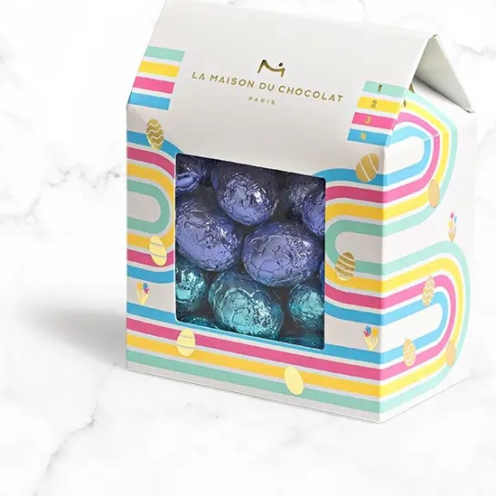 https://www.lamaisonduchocolat.com/fr_fr/etui-oeufs-praline-lait-250g-2024